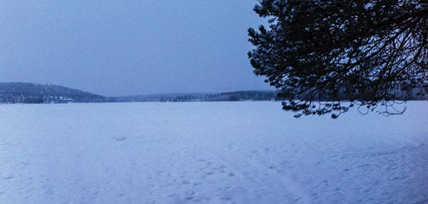 aurora borealis finland arctic snow hotel lake sinettajarvi